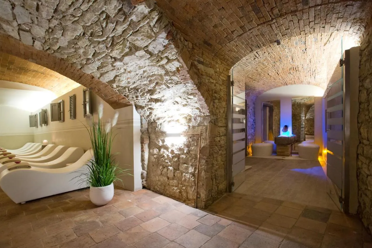 Palazzo Leopoldo Dimora Storica & Spa Radda in Chianti Hotel