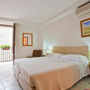 Hotel Moderno